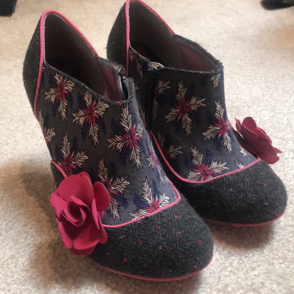 Fuchsia and Gray One-of-a-Kind Ruby Shoo